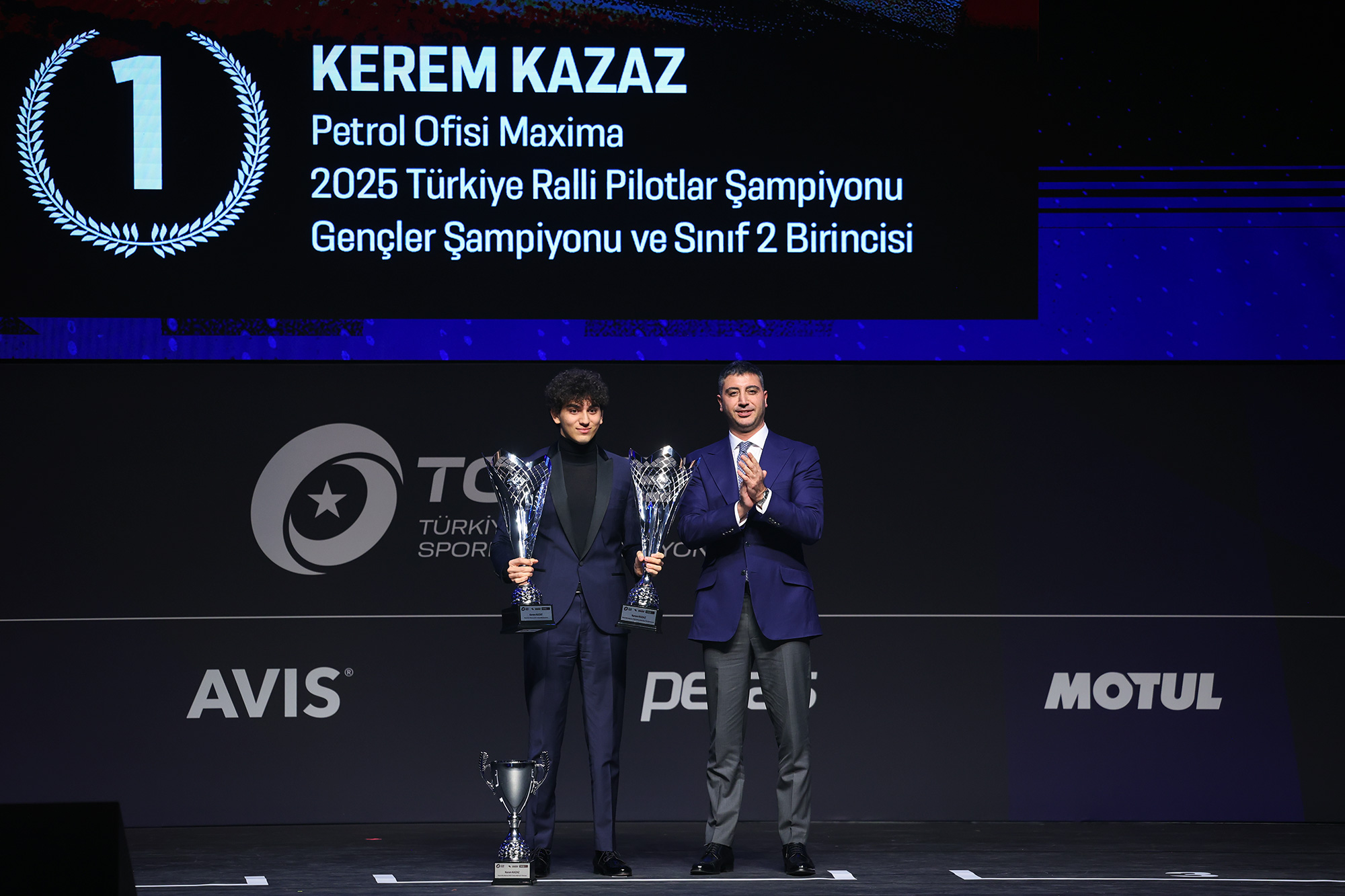 Tosfed�den Görkemli Gala 